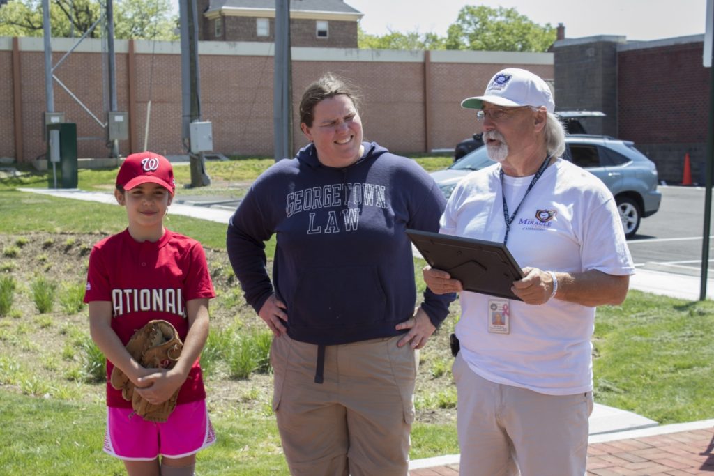 Sydney Barta, Mom, and Mac